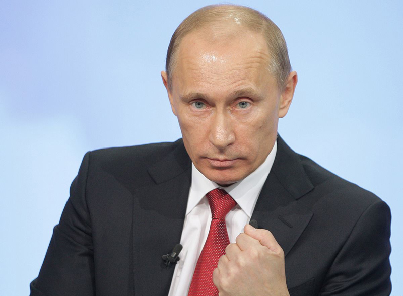 Удар в спину нам нанесли «пособники террористов» - президент РФ Владимир Путин