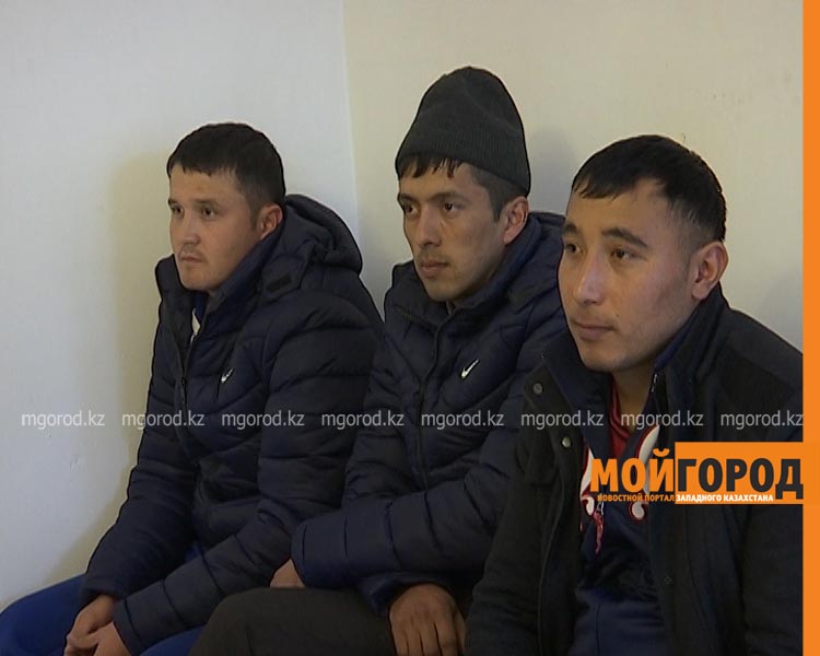 Граждан Узбекистана с холодным оружием задержали в ЗКО