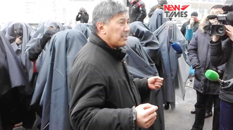 Ипотечники Алматы вышли на акции протеста к банкам