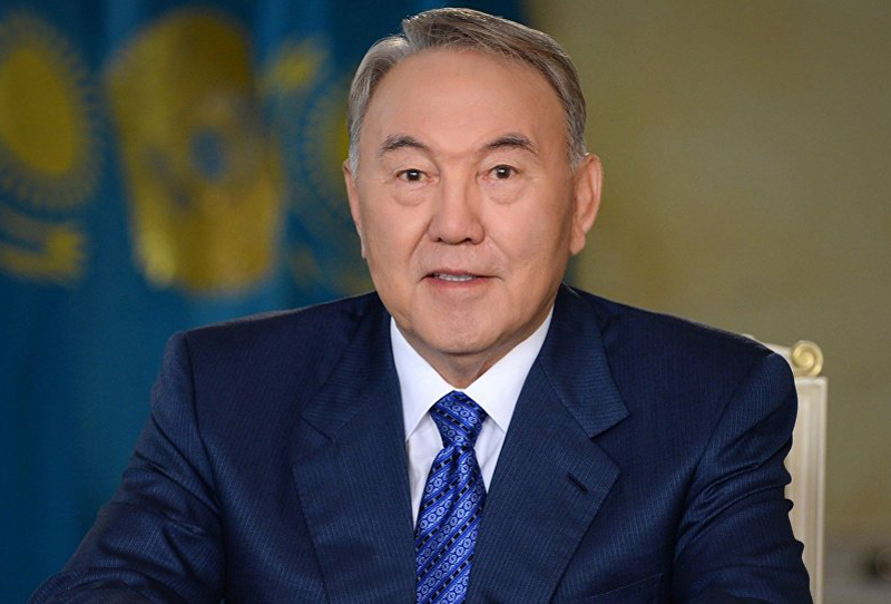 Нурсултан Назарбаев поздравил с Рождеством казахстанцев