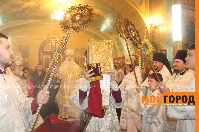 На Рождество казахстанцы отдохнут только один день