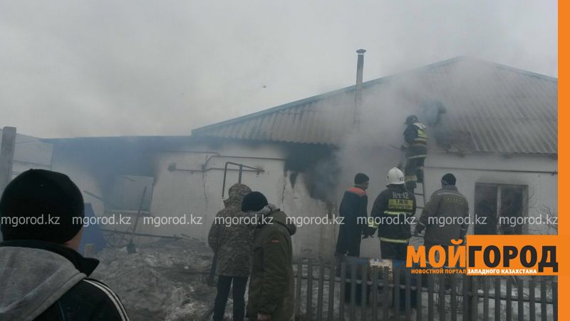 Два человека погибли в пожаре в жилом доме ЗКО (фото)