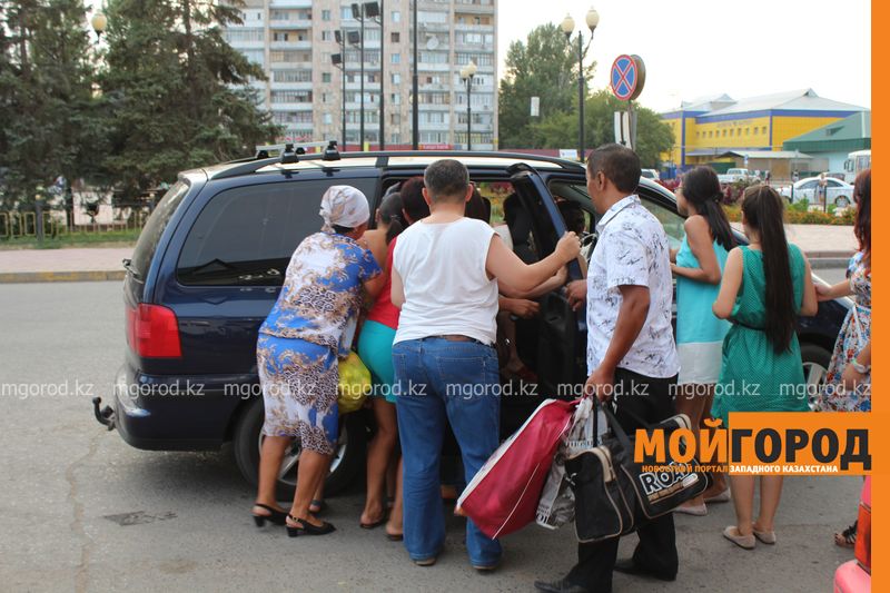 Пассажиров в Уральске возят водители, состоящие на учете в наркологии и психдиспансере