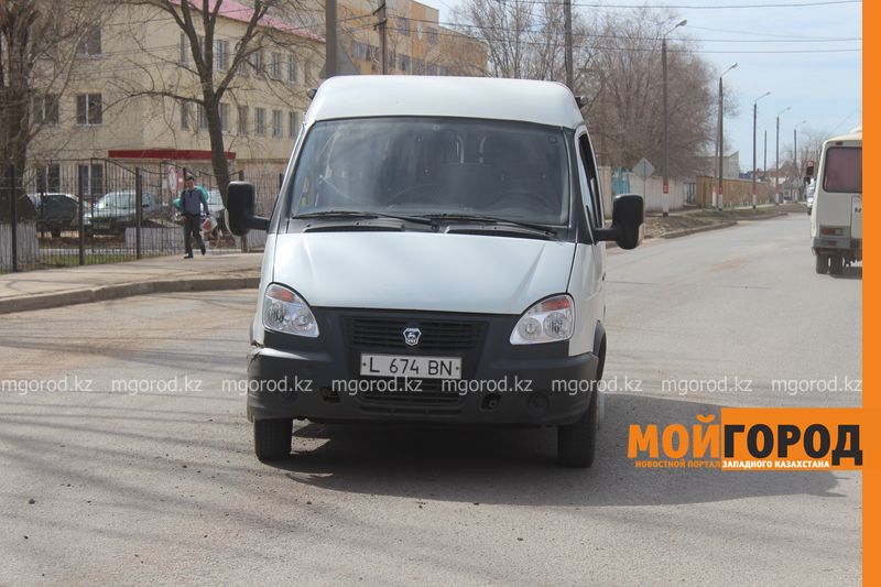 Ребенок попал под колеса «Газели» в Уральске