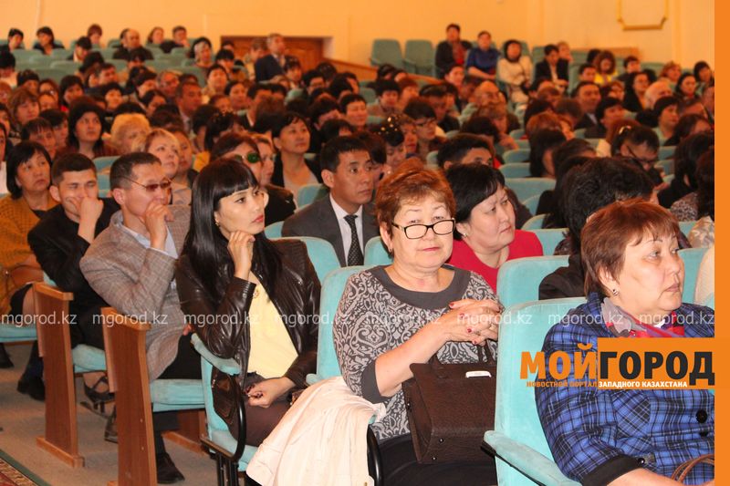 Директорам уральских школ наглядно показали, как наказывают за коррупцию