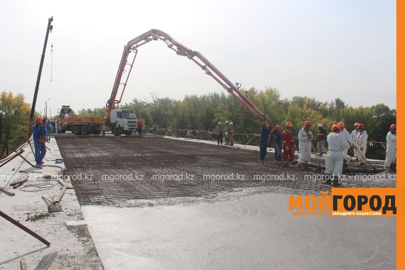 В Уральске на ремонт закроют путепровод