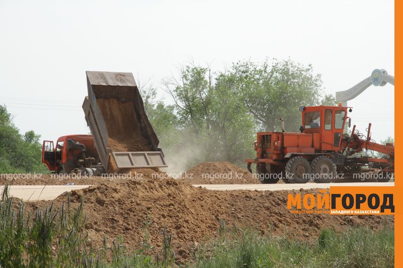 В поселке ЗКО автозаправочную станцию строят рядом с жилыми домами