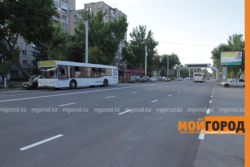 Ремонт проспекта Достык в Уральске завершат в этом году