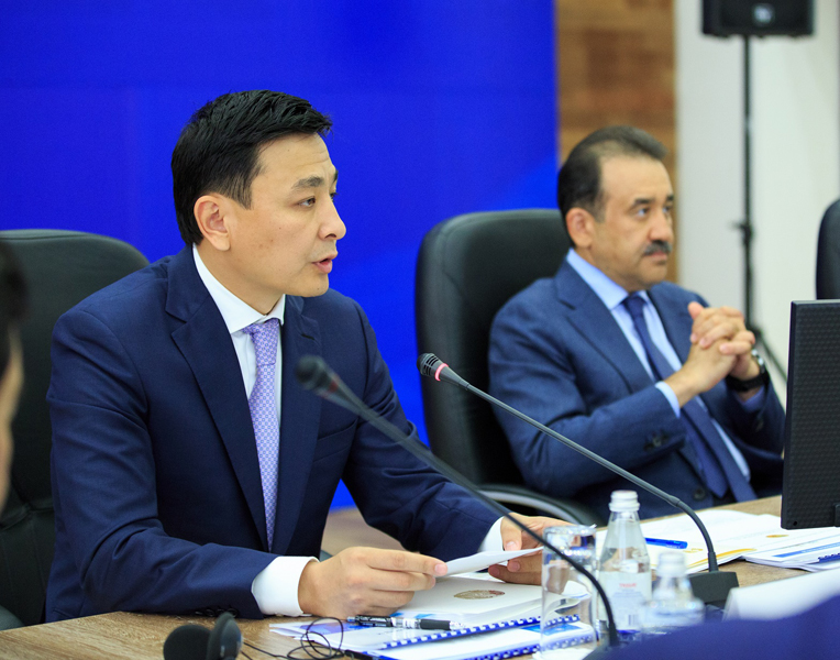 Аким ЗКО попросил денег на ремонт газопровода к ТЭЦ