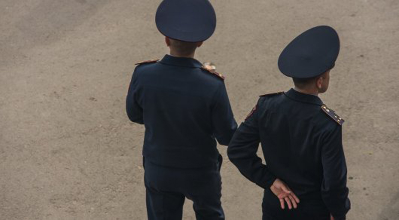 Полицейские задержали более 30 человек в ЮКО