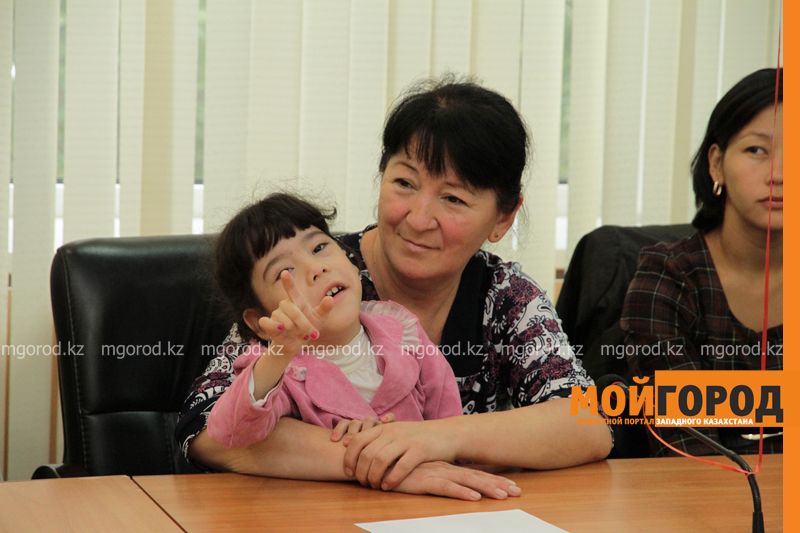 В Уральске живет более тысячи детей-инвалидов