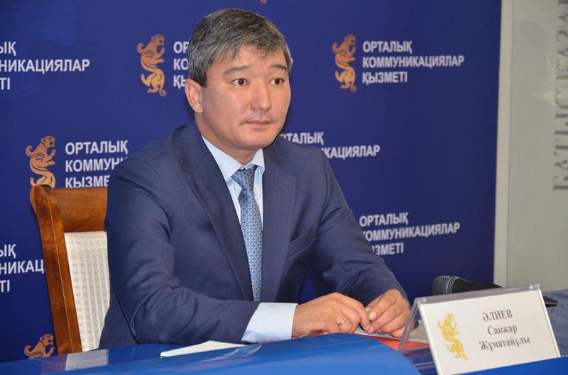 Аким района ЗКО в соцсети ответил недовольным жителям