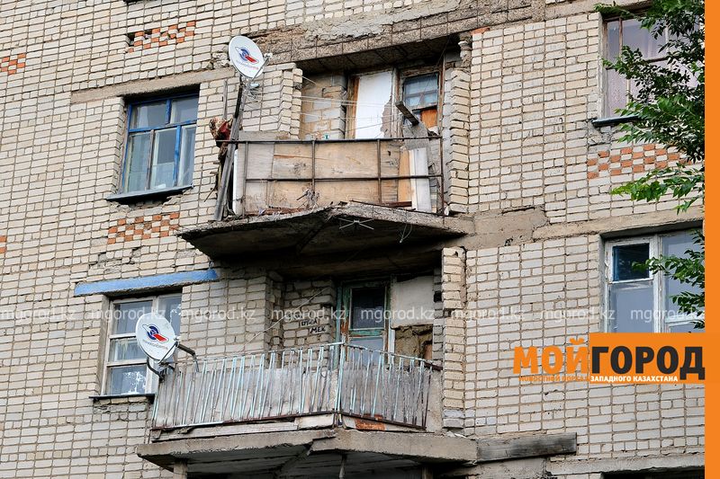 18 семей незаконно заселились в общежитие Аксайского колледжа