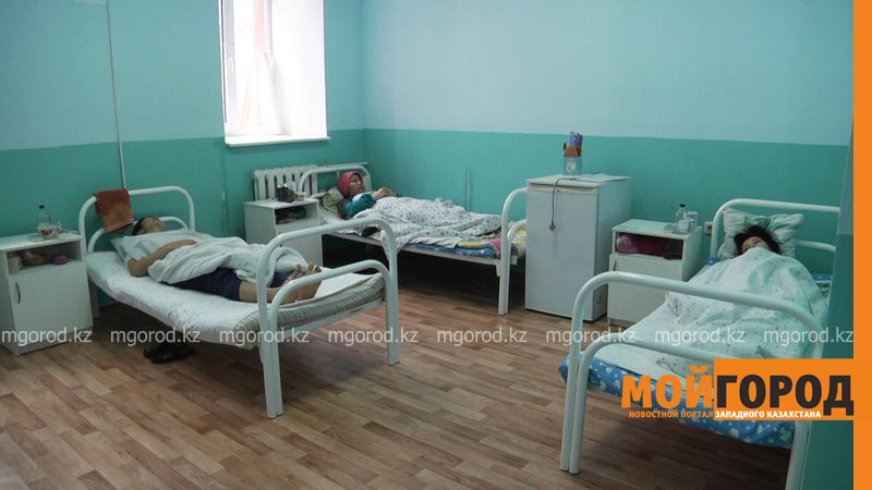 Отравившимся бургерами уральцам поставлен диагноз
