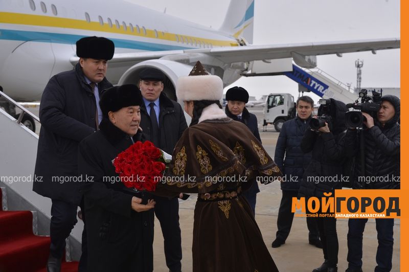 Нурсултан Назарбаев прибыл в Атырау
