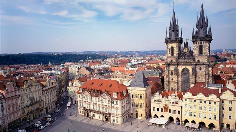 Уральский языковой центр «Destination» предлагает бесплатное образование в Чехии