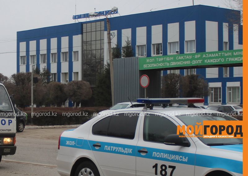 Из-за скользкого входа в дорожной полиции пенсионерка может остаться инвалидом