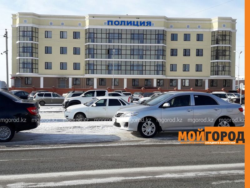 Бардак у нового здания полиции Атырау прокомментировали в ДВД