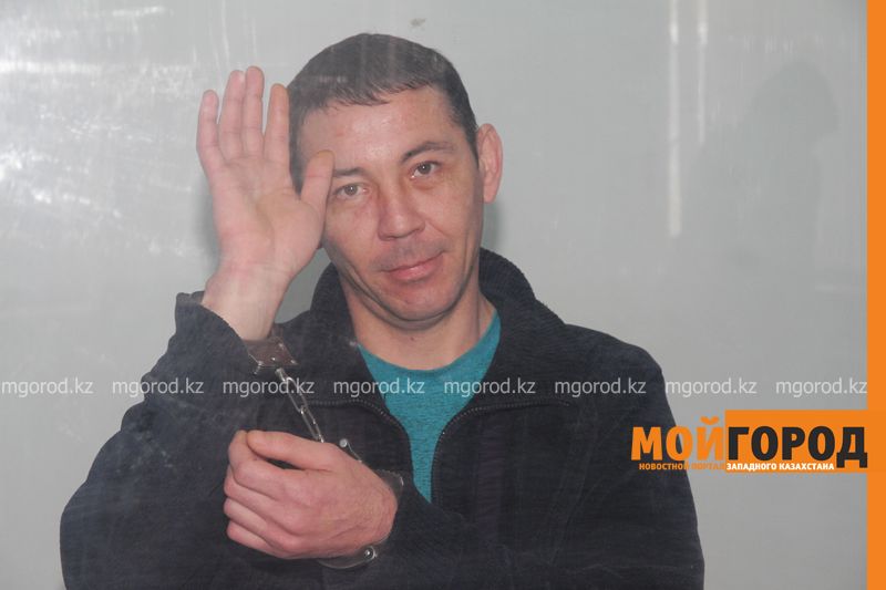 35-летний житель Уральска признался, что не помнит, как чуть не убил приятеля