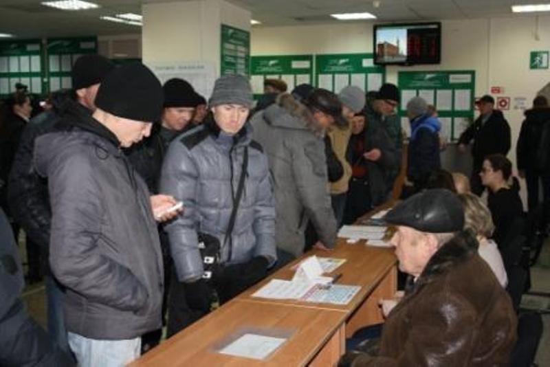 В Атырау должники по алиментам и бывшие заключенные ищут работу