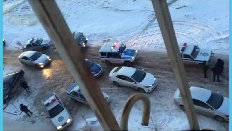 Полицейские Актобе ликвидировали молодого человека, взявшего в заложники сотрудницу стоматологии