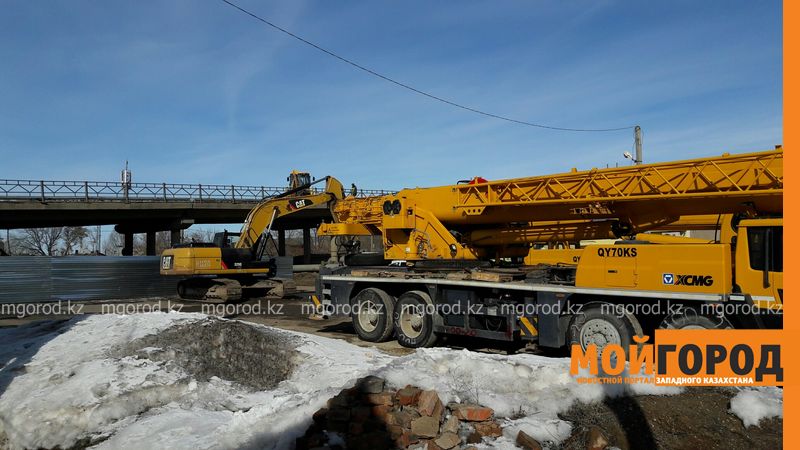 Из-за реконструкции деповского моста соседние дома оказались под угрозой разрушения