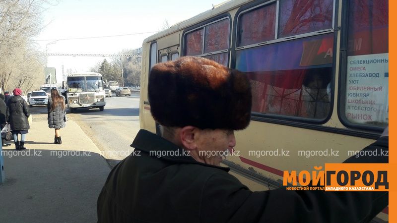 В Уральске пасcажироперевозчики начали терять прибыль из-за реконструкции путепровода