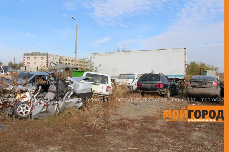 Машины со штрафстоянок Уральска будут выставляться на торги через аукцион