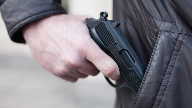 В Актобе мужчина расстрелял знакомого, потому что разозлился