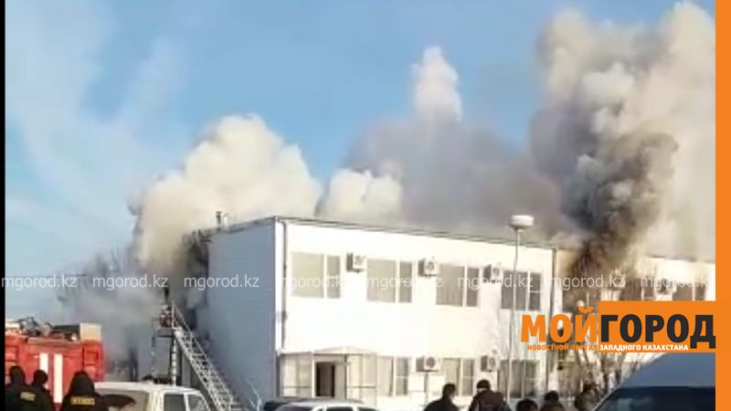 Пожар в Аксае удалось ликвидировать за 5,5 часов