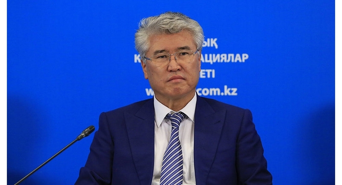 Мұхамедиұлы үкімет отырысында әріптестерін бір күлдіріп алды