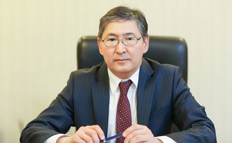 Министр образования РК прокомментировал переход казахского языка на латиницу