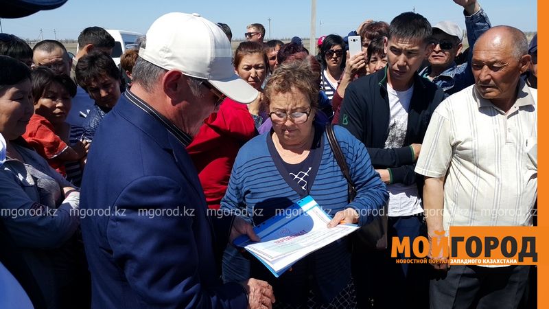 Пострадавшие от паводка в Актобе начали получать жилье и земельные участки