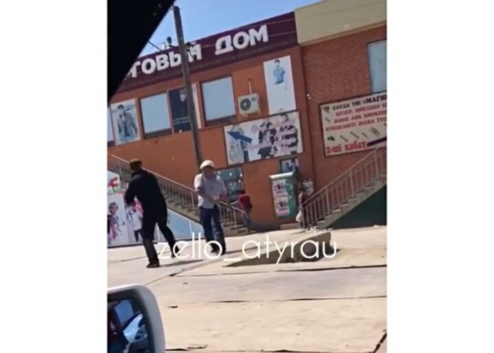 В Атырау пьяный мужчина устроил поножовщину на рынке