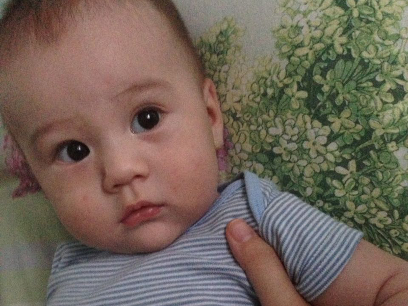 В Уральске родители малыша с опухолью головного мозга просят помощи