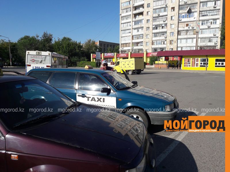 В Уральске 99% такси работают нелегально