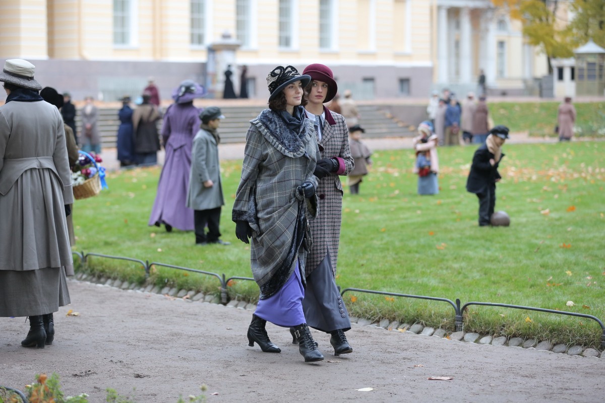 Российский премьерный сериал, доступный к просмотру на ivi.ru, покоряет престижный MIPCOM