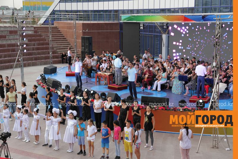 ҚР Конституциясы күніне орай салтанатты жиын өтіп, өңірді өркендетуге үлес қосқан тұлғалар марапатталды