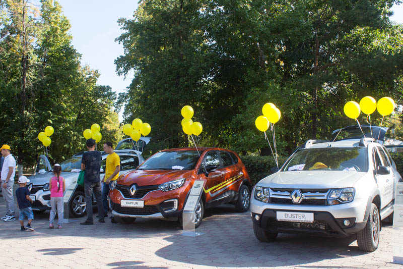Компания «Урал-Кров-Авто Плюс» представила новинки автомобилей Lifan и Renault