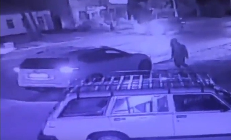 В Атырау полицейские устроили погоню за автоугонщиком (видео)