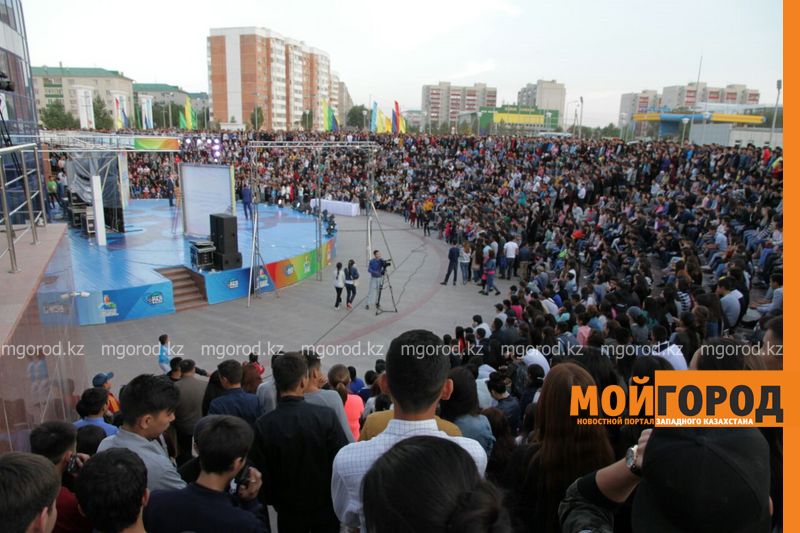 Фестиваль КВН на кубок акима города проходит в Уральске