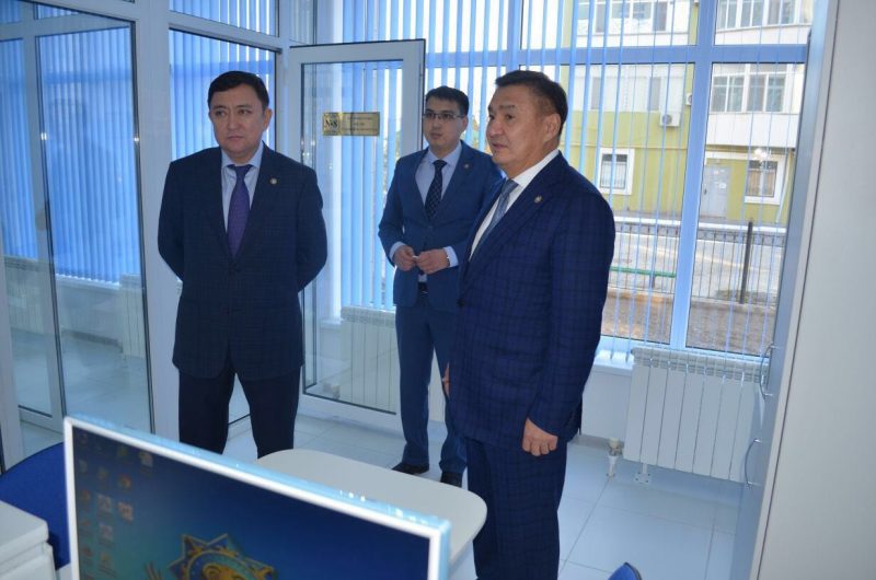 Более 70 горожан воспользовались услугами центра правоохранительных услуг в Атырау