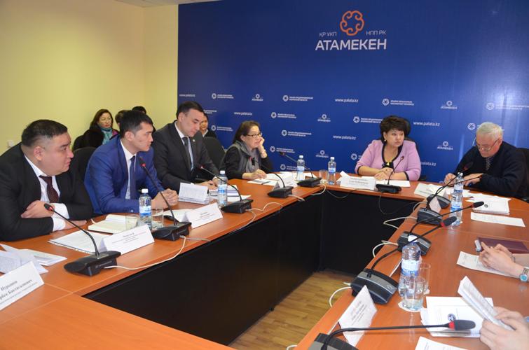 На бюрократические проволочки пожаловались предприниматели Атырау