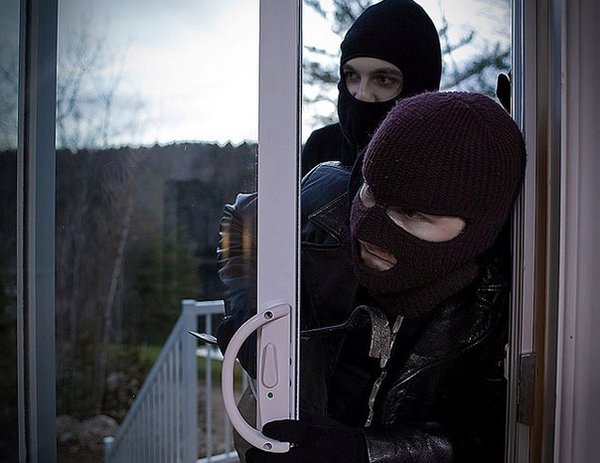 В Атырау задержана банда квартирных воров