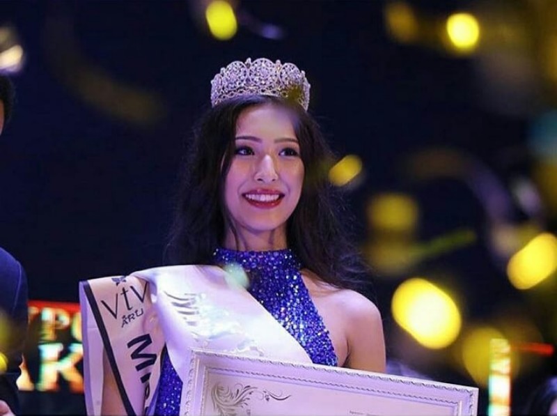 «Мисс Атырау» стала 16-летняя студентка