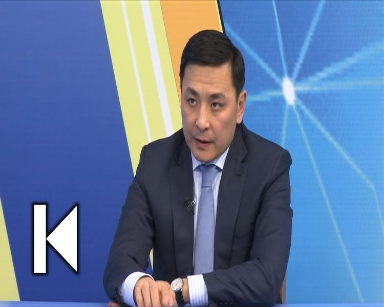 Тікелей эфирде әкімге 300-ден астам сауал түсті