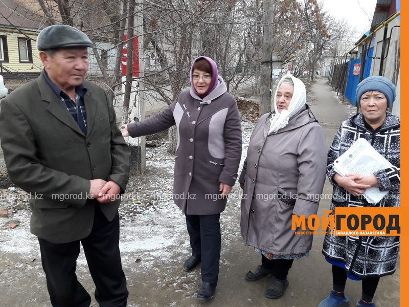 В Уральске жители центральных улиц живут без канализации