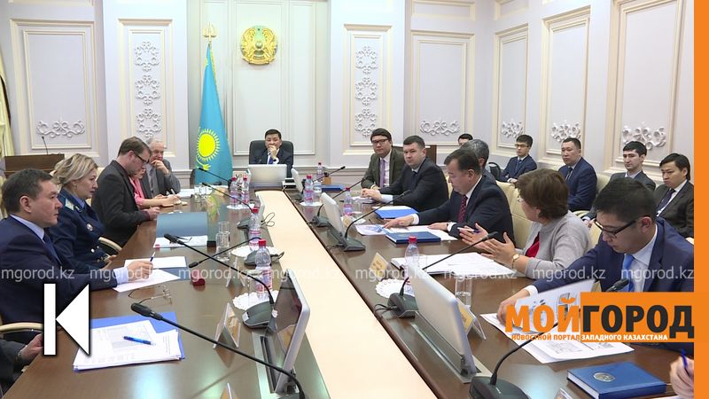 Оралда Назарбаев зияткерлік мектебісінің ғалымдарымен мемлекеттік қызмет сапасын арттыру жолдары талқыланды