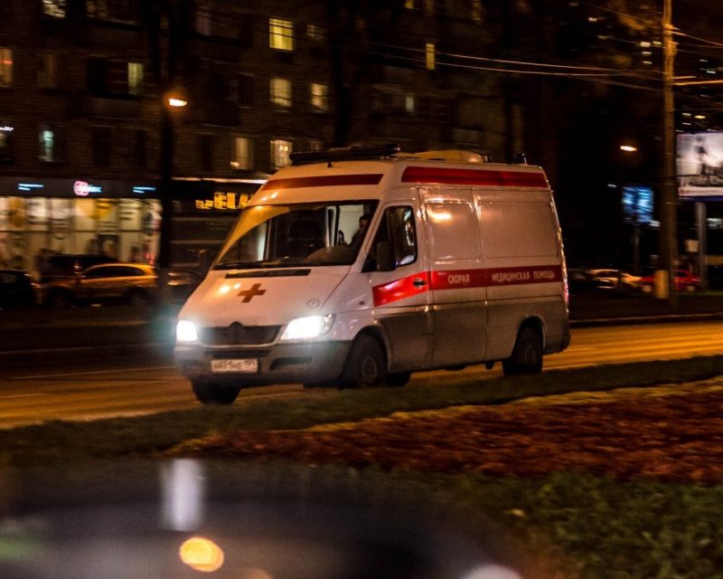 Житель Атырау не мог вызвать «скорую» для прохожего с приступом эпилепсии