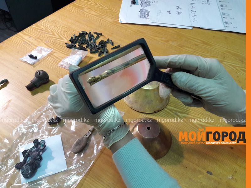 Захоронение неизвестного полководца обнаружили археологи при раскопках в ЗКО